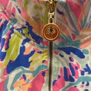 🐚 Lilly Pulitzer Sea Coral print popover.